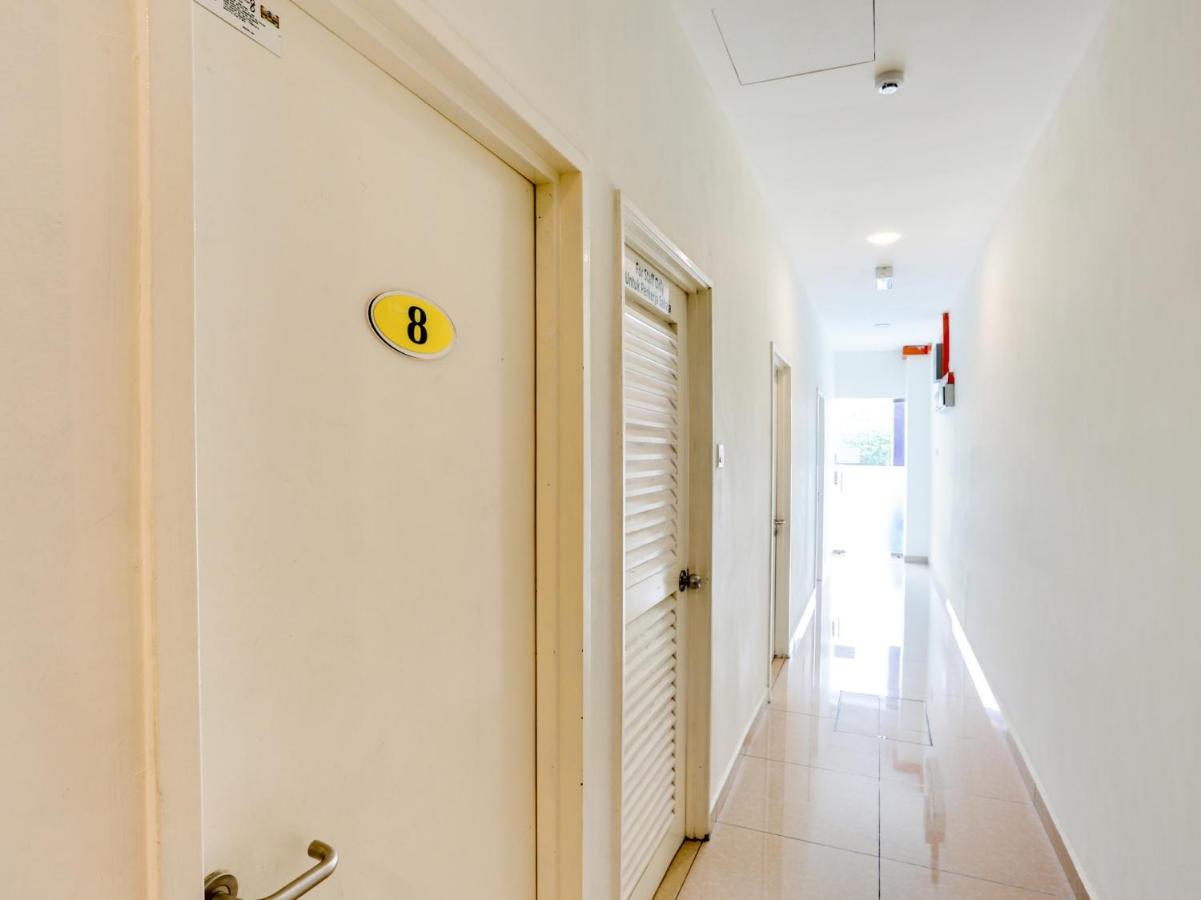 Oyo 89677 Sunflower Hotel Seremban Kültér fotó